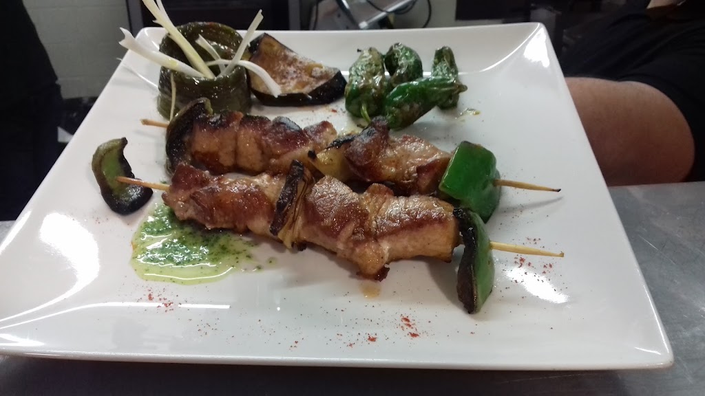 Cafe Bar Noray — Comida y bebida