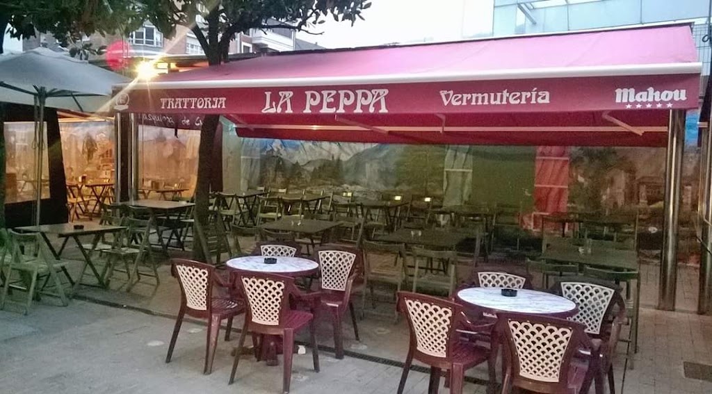 Trattoria La Peppa — Ambiente