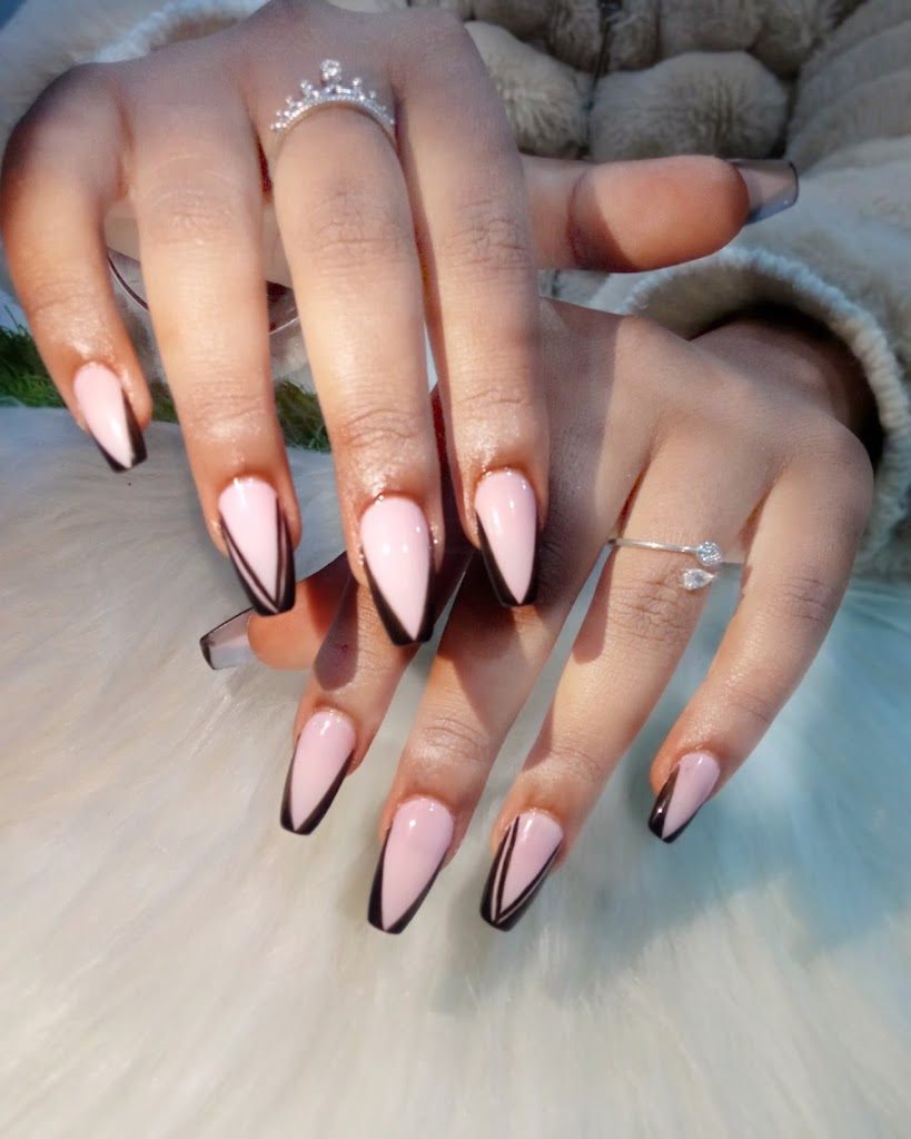 Amayra Beauty Salon Nails Academy