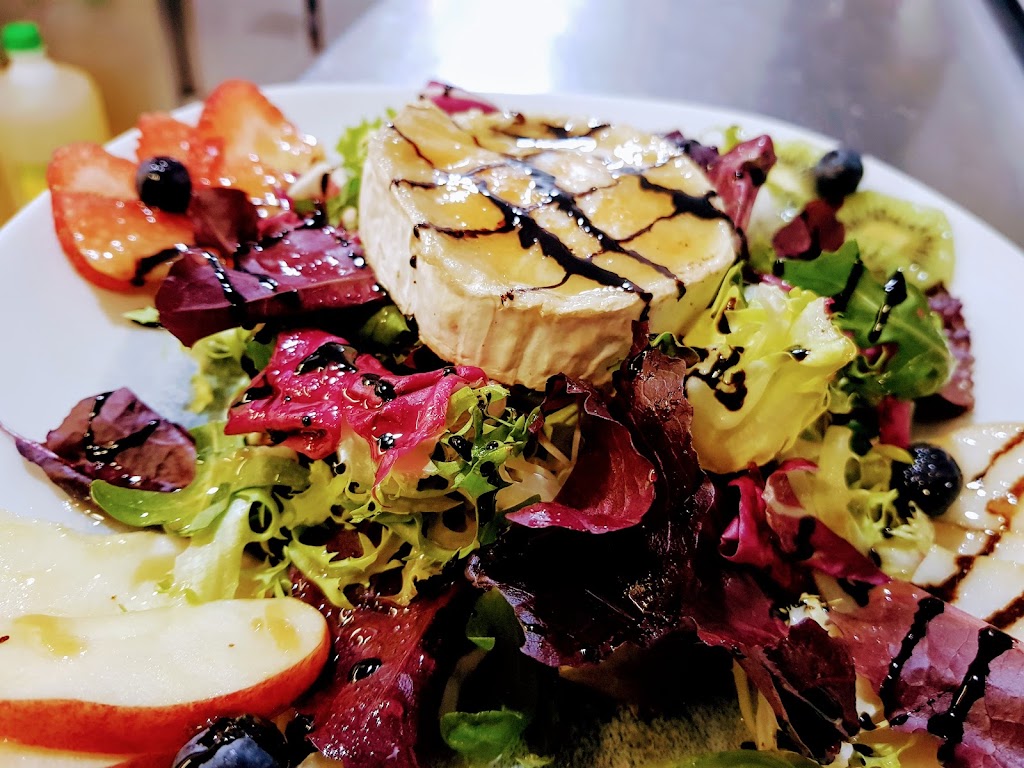 Restaurante Hydra — Comida y bebida