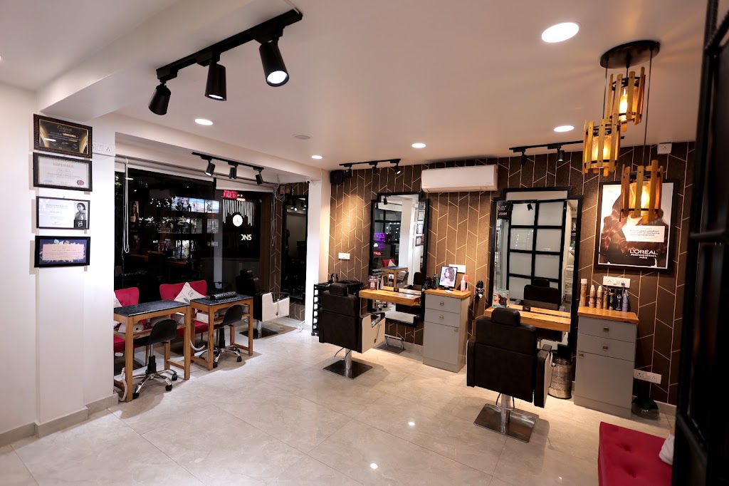 Neelams Young Master Hair And Beauty Studio