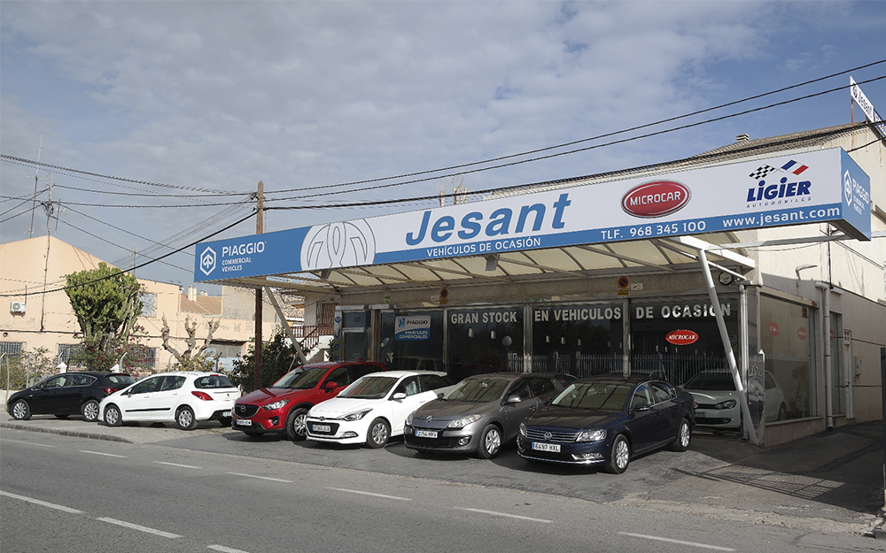 Automocion Jesant — Exterior