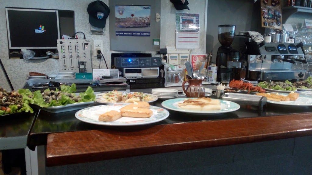 Moderno bar — Encimera