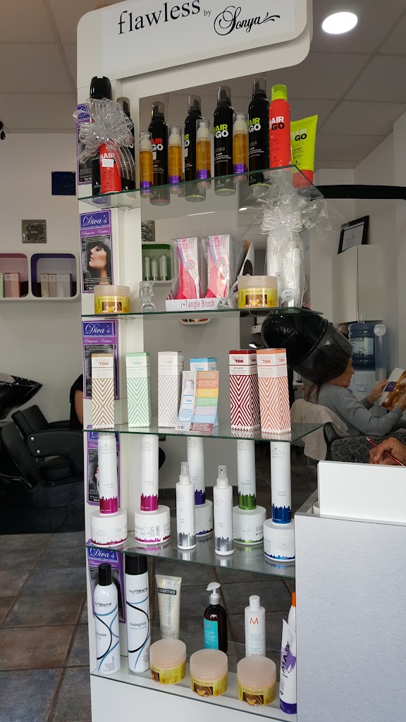 Divas Hair & Beauty Salon — Del propietario