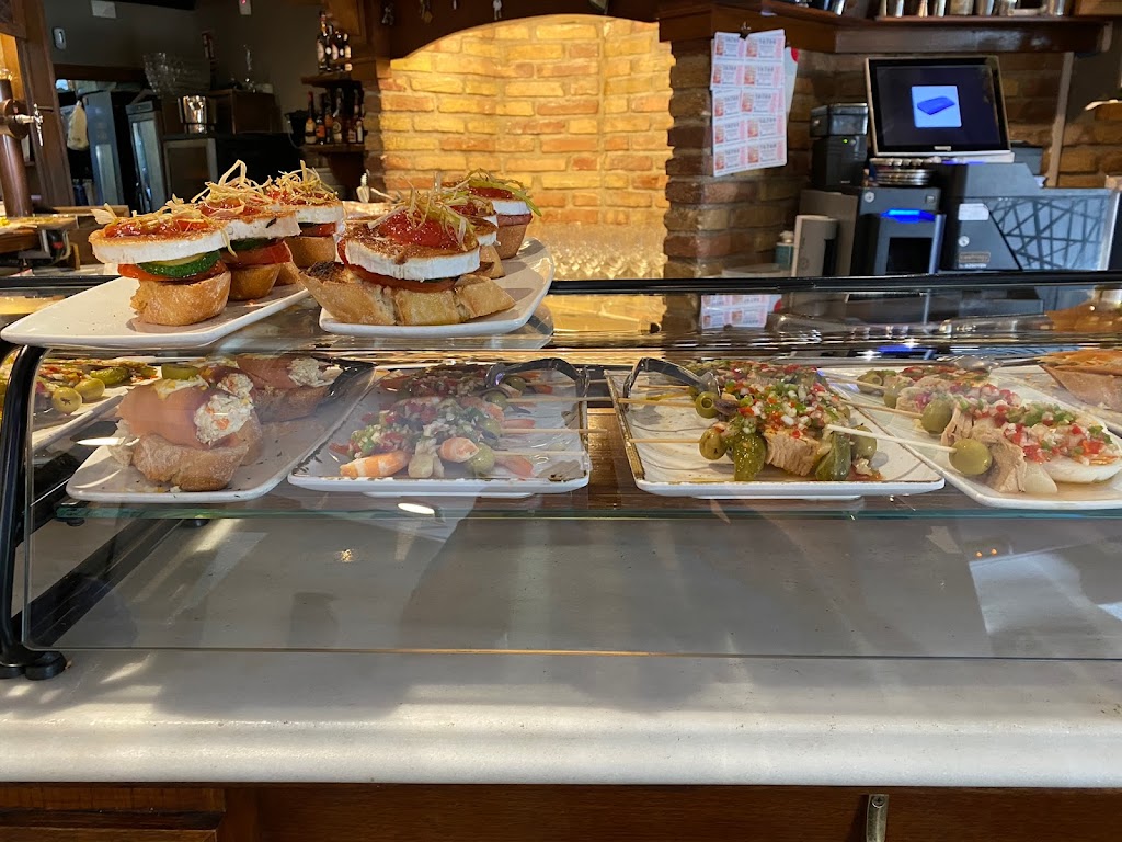 La Olla — Comida y bebida