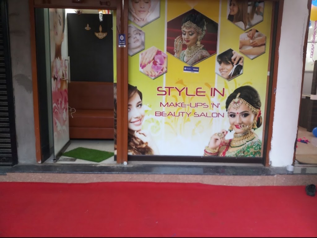 Style In Makeups N Beauty Saloon