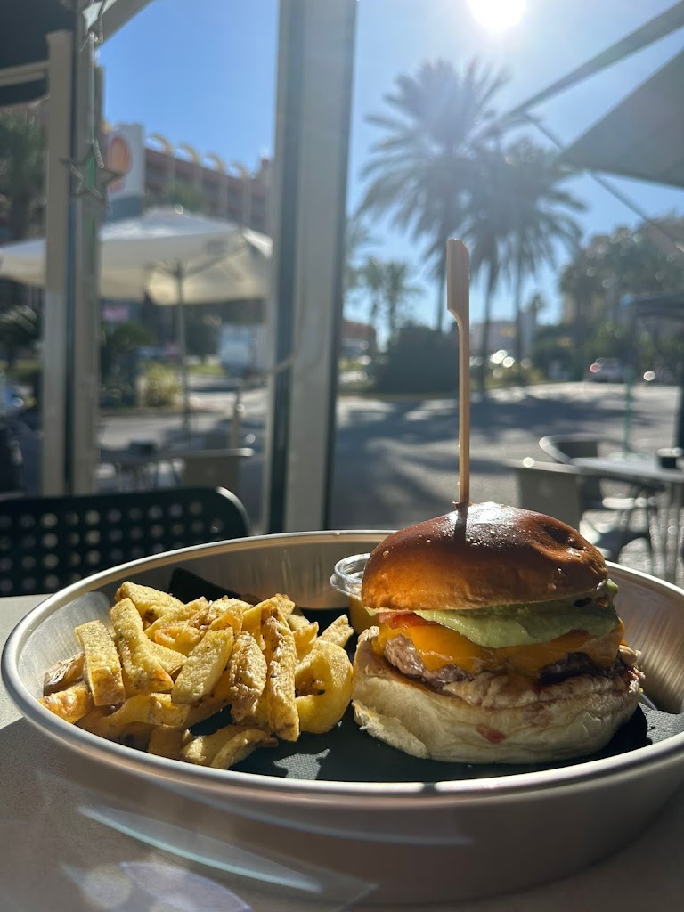 GREEN MONKEY ALHAURIN DE LA TORRE