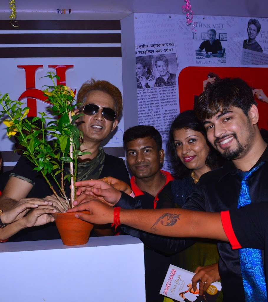 Jawed Habib Hair And Beauty Salon Academy