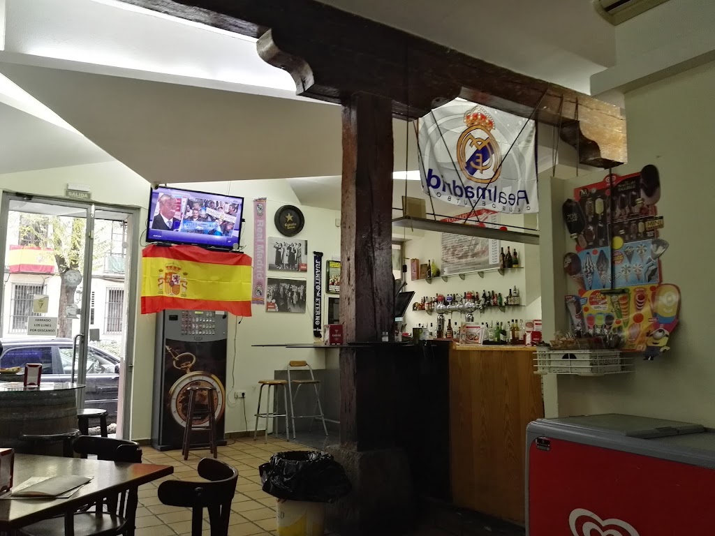 Pizzeria El Picola — Ambiente