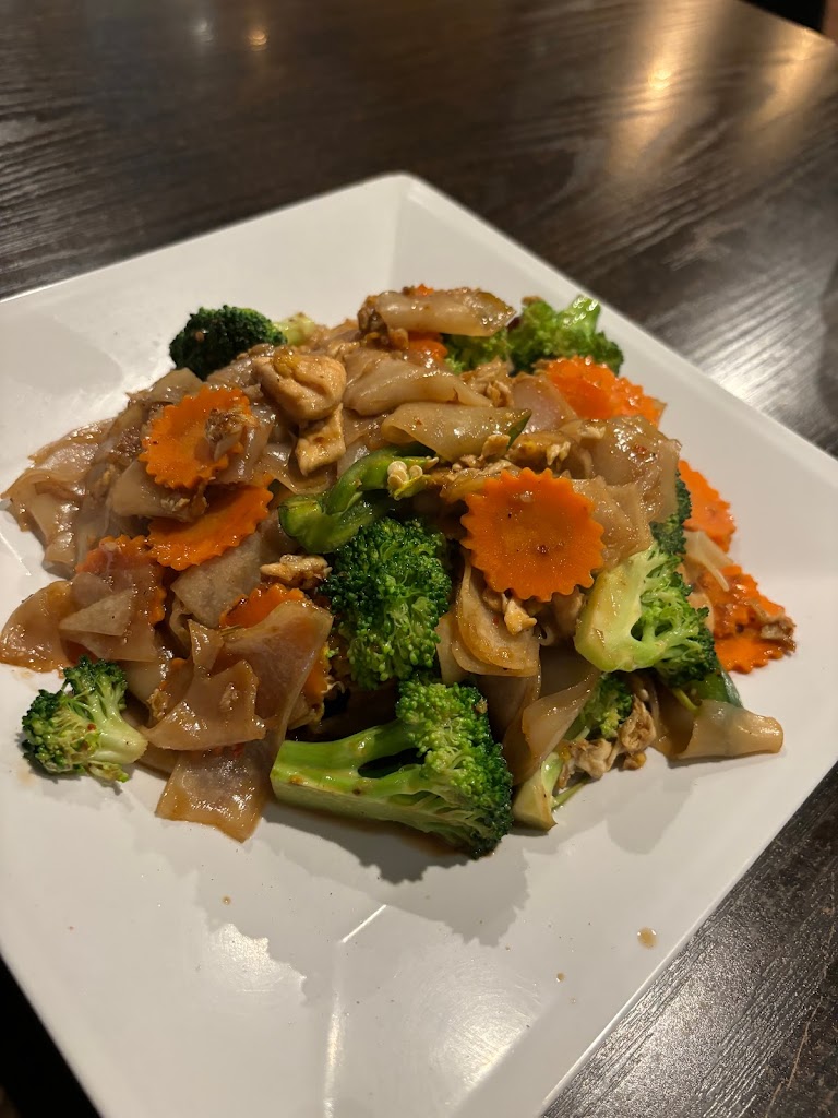 R Thai Cuisine