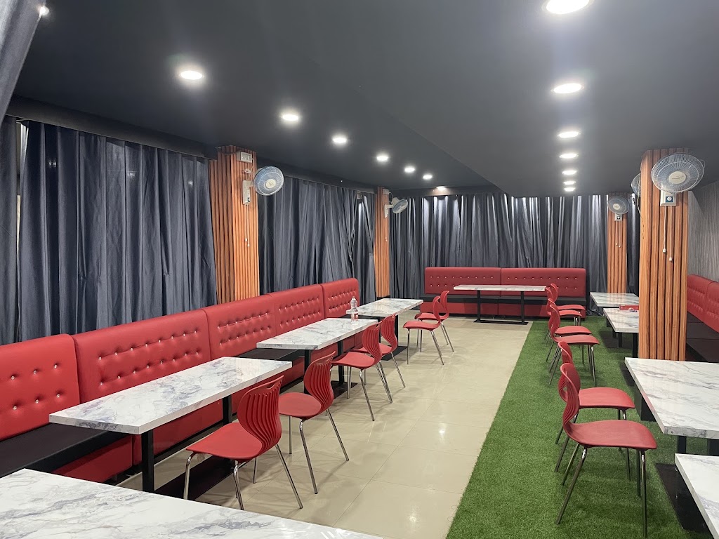 Efc Jamtara Everest Food Court