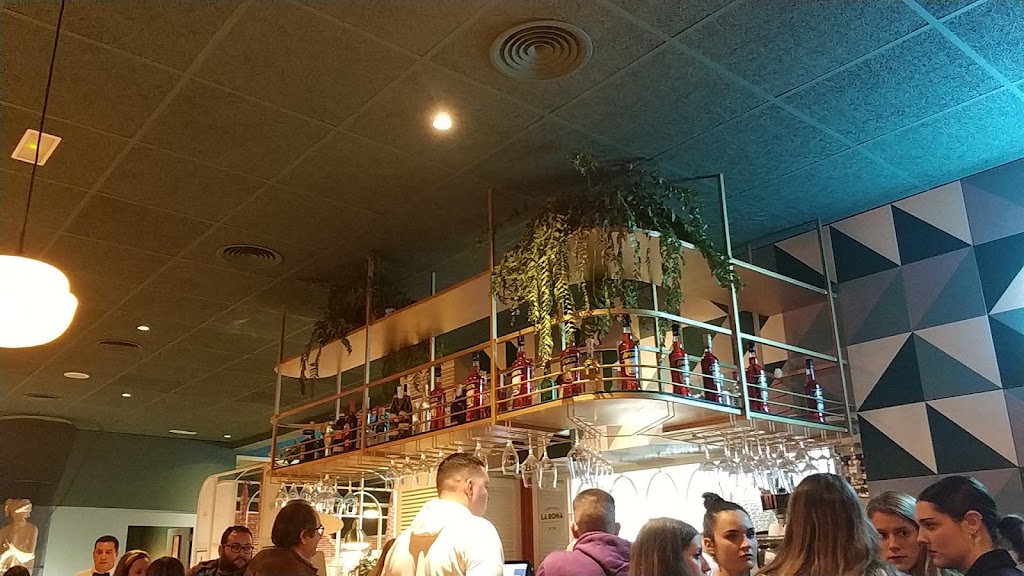 Pizzeria La Roma Utrera — Ambiente