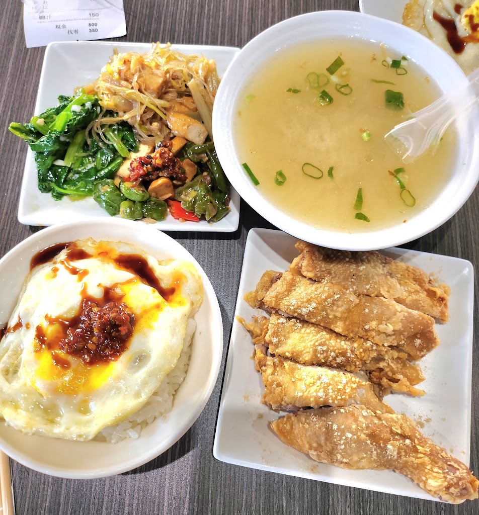 京豪家火雞肉飯/台中美食/台中餐廳/台中火雞肉飯/台中必吃/附近美食/台中小吃店 的照片