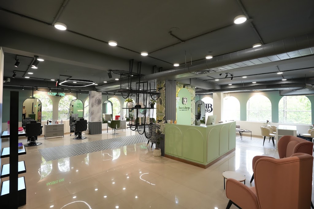 Buzz Bangs Unisex Salon
