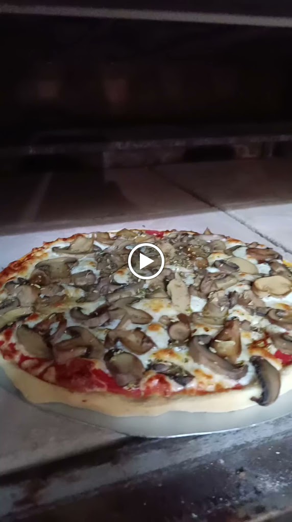 PERICOTE Pizzeria — Pizza