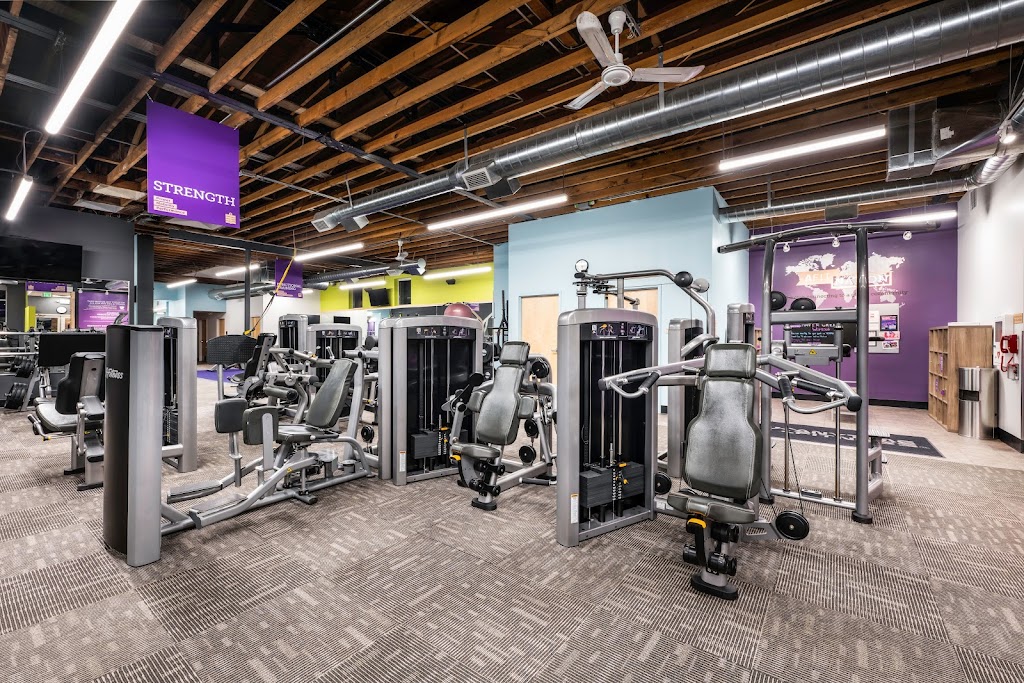  Anytime Fitness