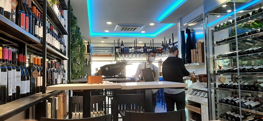 Vinoteca Castano la Motilla