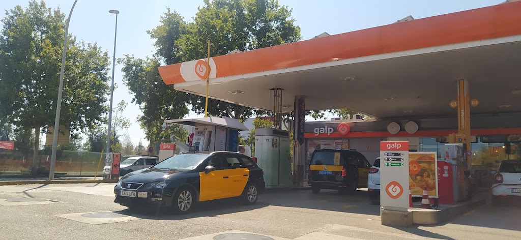 Ham Cornella de Llobregat GNC — Estacion de servicio