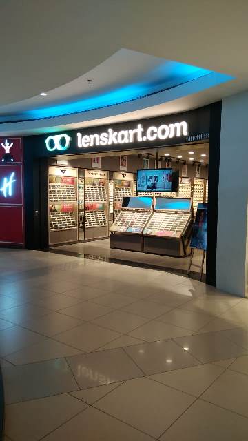 Lenskart Com Flagship Store At Db Mall Maharana Pratap Nagar