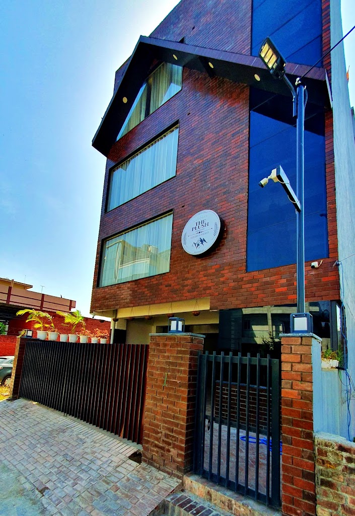 The Plush Homestay Best Budget Luxury Stays