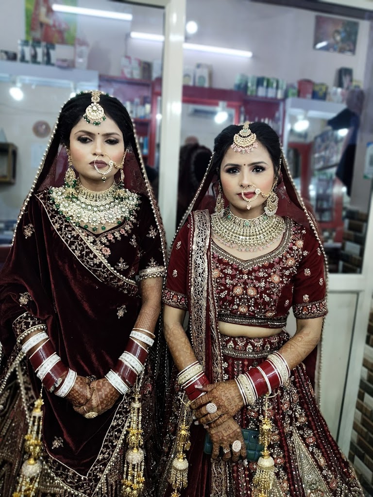 Anshima Beauty Parlour