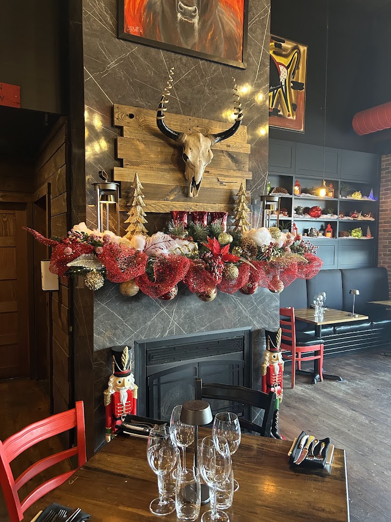 Restaurant Toro Bistro & Grill in Salaberry-De-Valleyfield