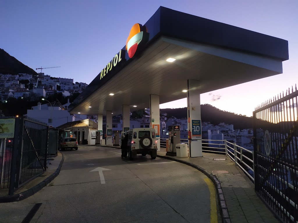 Estacion de Servicio Repsol — Estacion de servicio