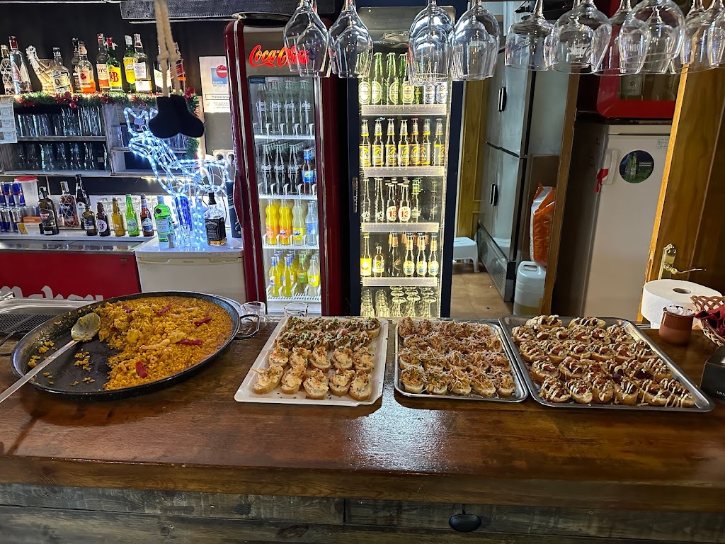 Bar Belle Epoque — Comida y bebida