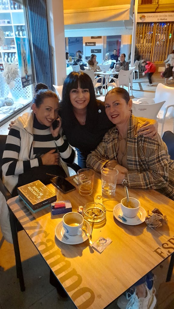 Cafe Caffetal Lepe — Ambiente