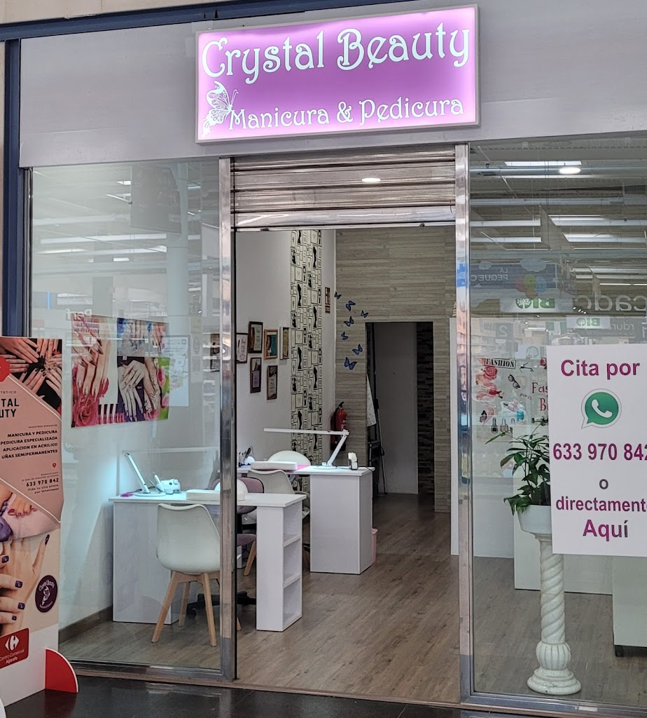 Crystal Beauty Nails