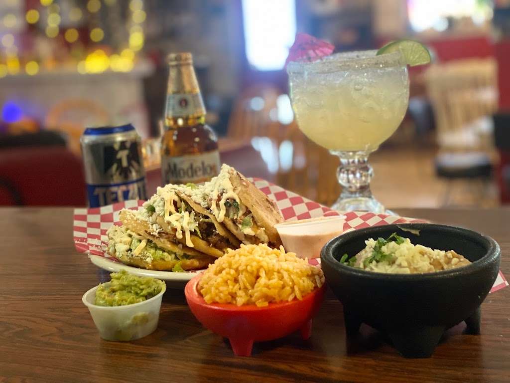  The Farmhouse Restaurant and Bar