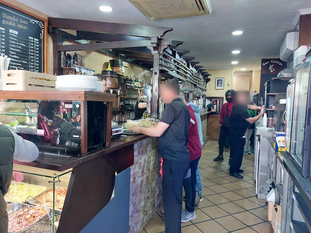 Bar El Conejo — Ambiente