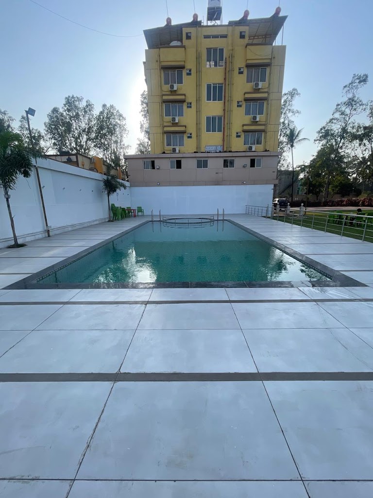 Avron Inn