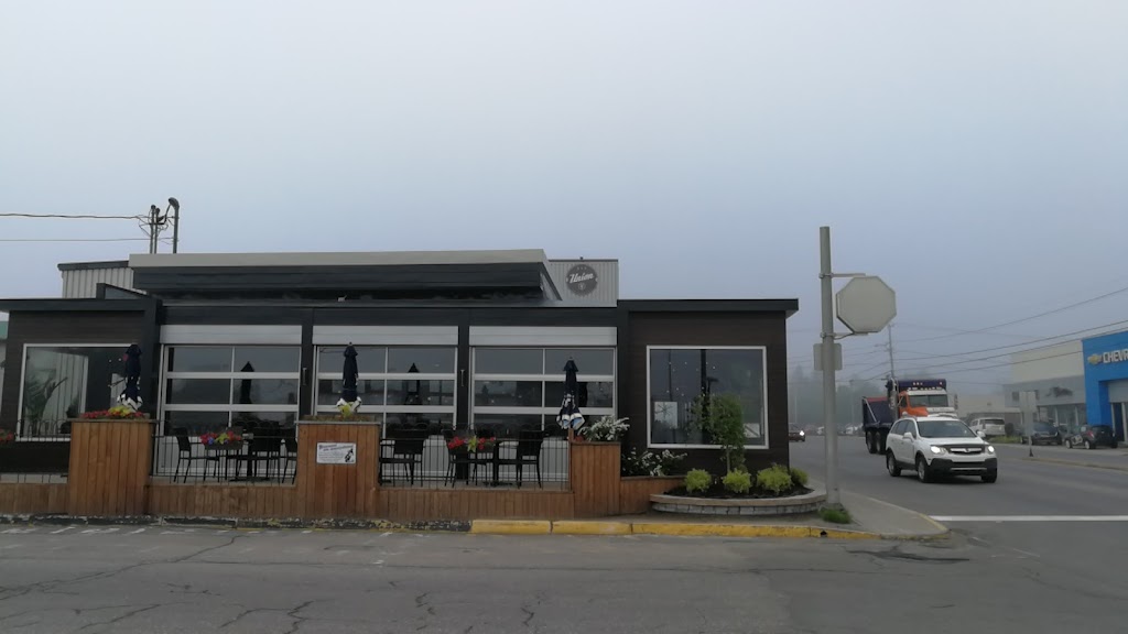 Bar Union Restaurant in Alma