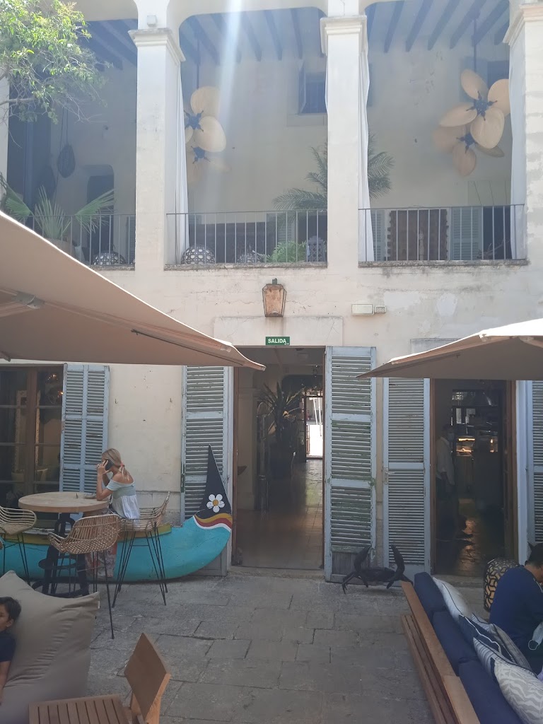 LIVINGDREAMS Showroom & Shop Mallorca