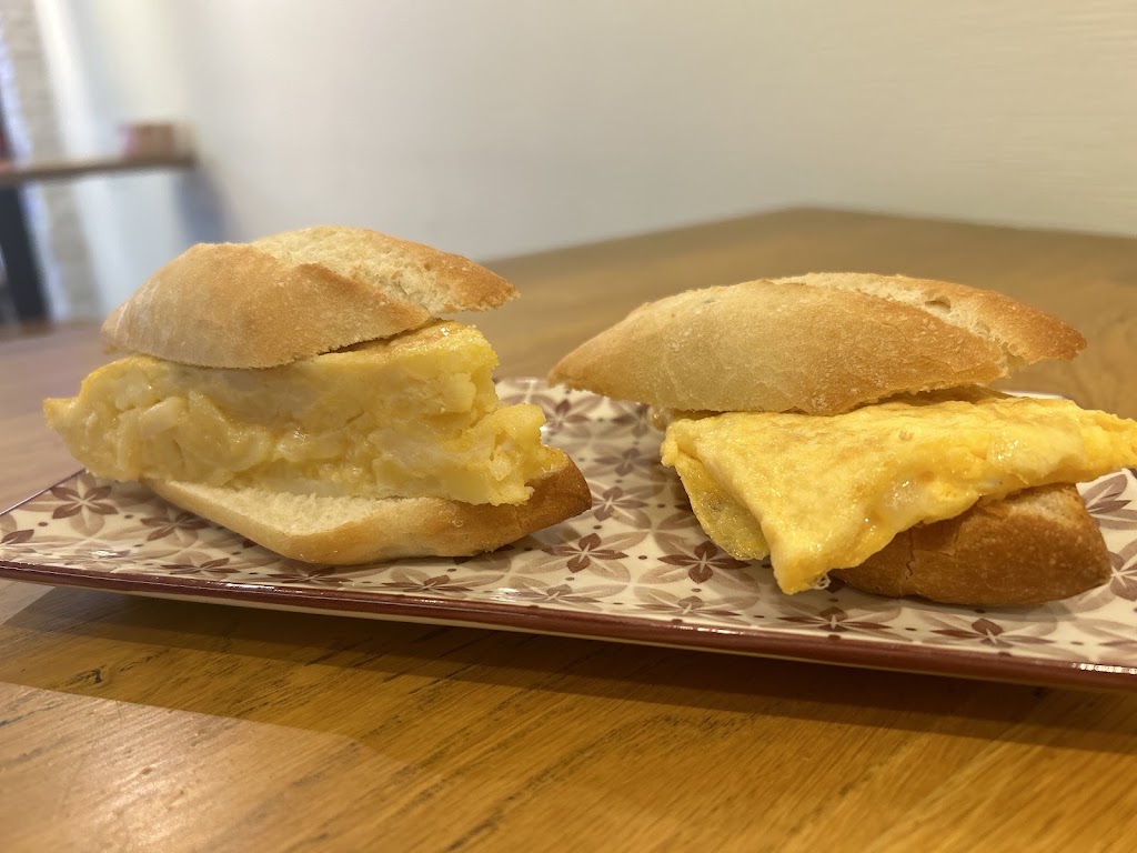 La Karmen — Comida y bebida