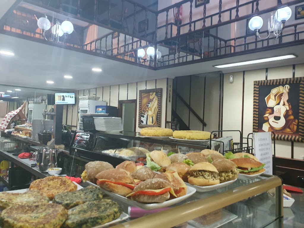 PASAJE CAFE — Comida y bebida