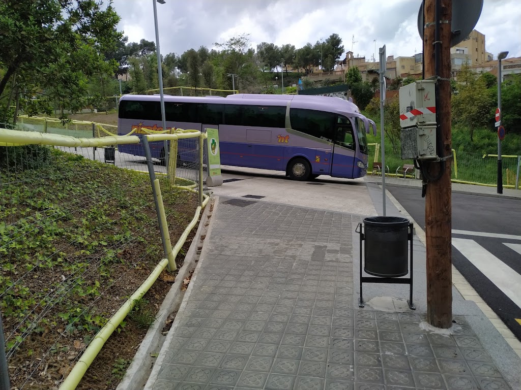 Plaza exclusiva autobuses Escola Font D'en fargas