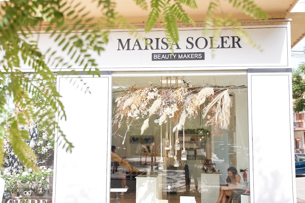 Marisa Soler Beauty Makers — Exterior