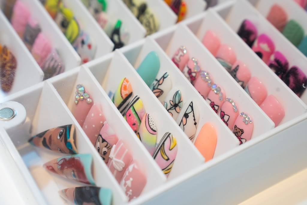 Unas y Reinas | Centro de Unas en la Zubia