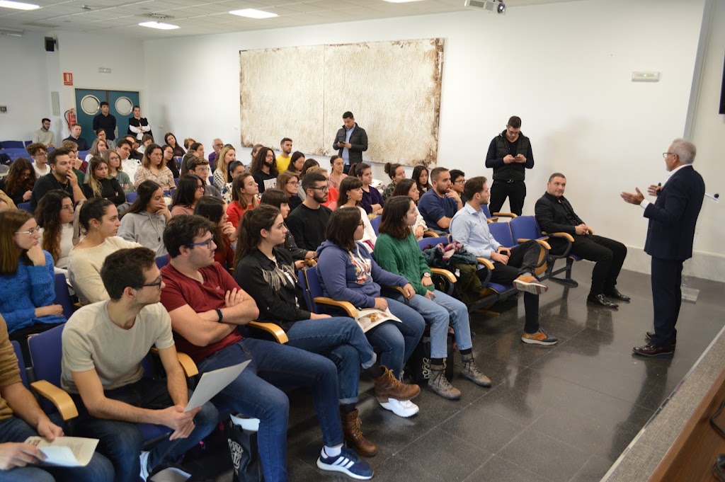 Universidad Politecnica de Valencia - Campus de Alcoy — Del propietario