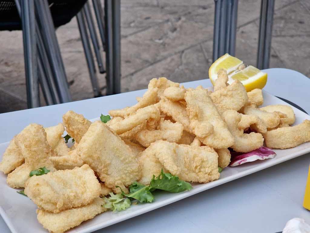 Cafeteria-Restaurant Donau — Comida y bebida
