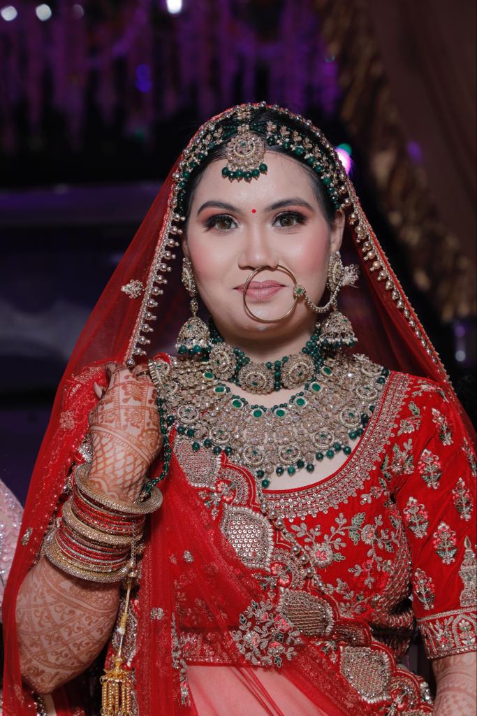 N T Makeovers Academy