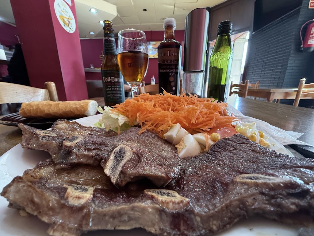 Bar Els Arcs — Comida y bebida