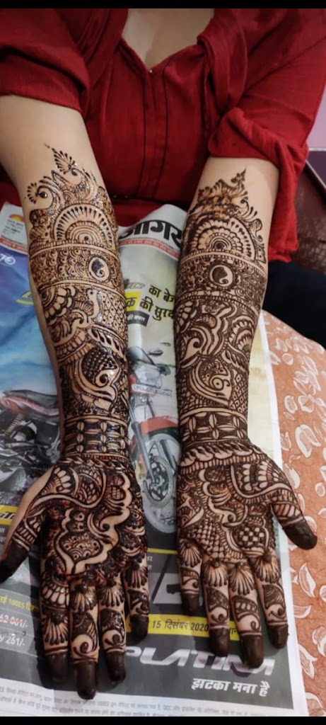 Anushka Beauty Parlour