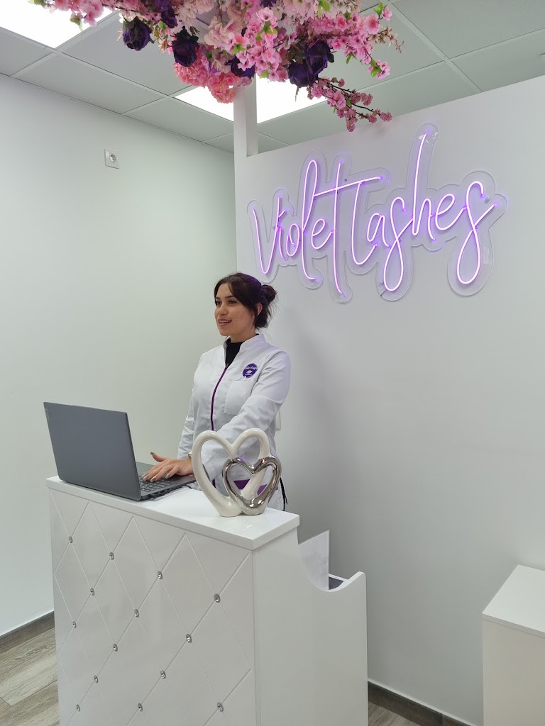 Violet Lashes — Del propietario