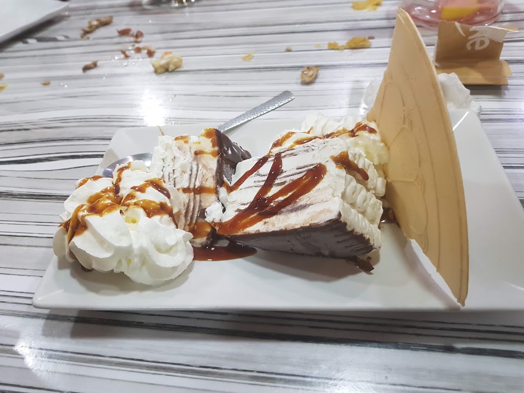 Bar Blancoynegro — Comida y bebida