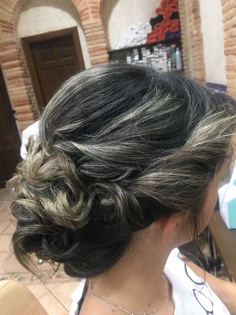 Peluqueria Alicia Fuentes — Peinado