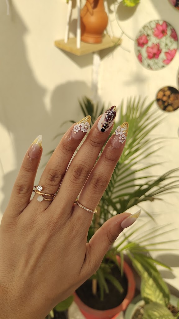 Mansi S Villa Nail Academy And Studio