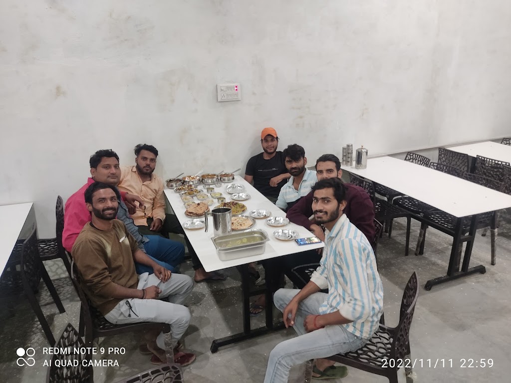 Saawariya Restaurant Aminagar Sarai
